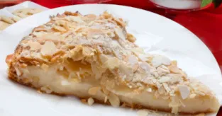 Panchineta ou tarte feuilletée à la crème pâtissière