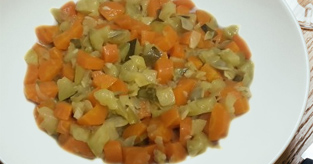 Courgette et carotte au vin blanc