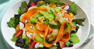 Salade croquante de légumes