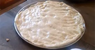 Pâte à pizza à la levure fraîche