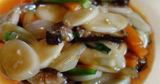 Tteok coréen légumes et sauce soja