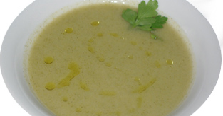 Soupe de brocoli et de poireaux