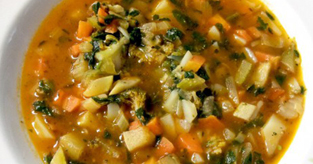 Soupe de chou vert carottes et pommes de terre